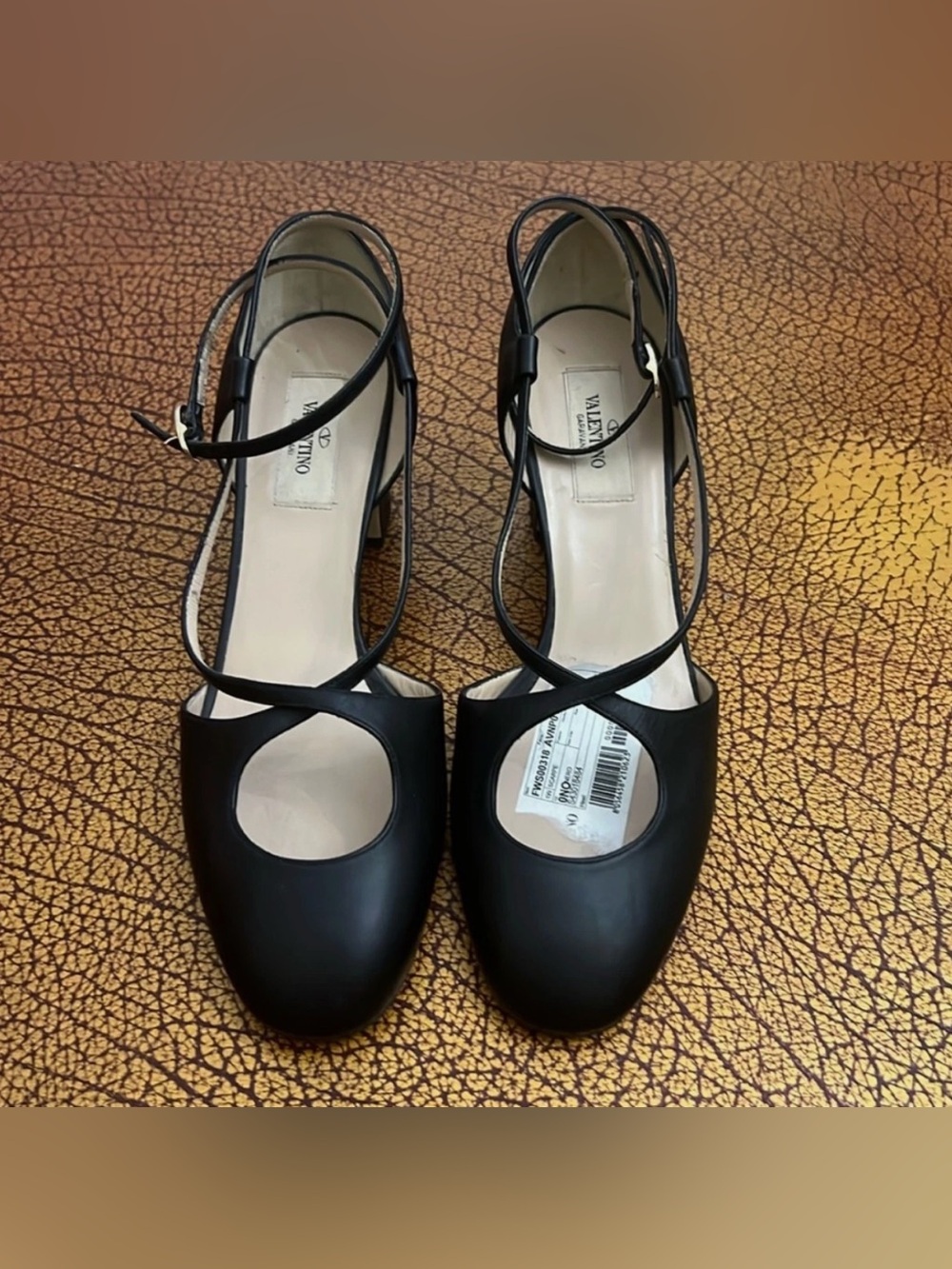 New Valentino Garavani leather Italy Party Wedding heel pumps shoes 39USA Size 9